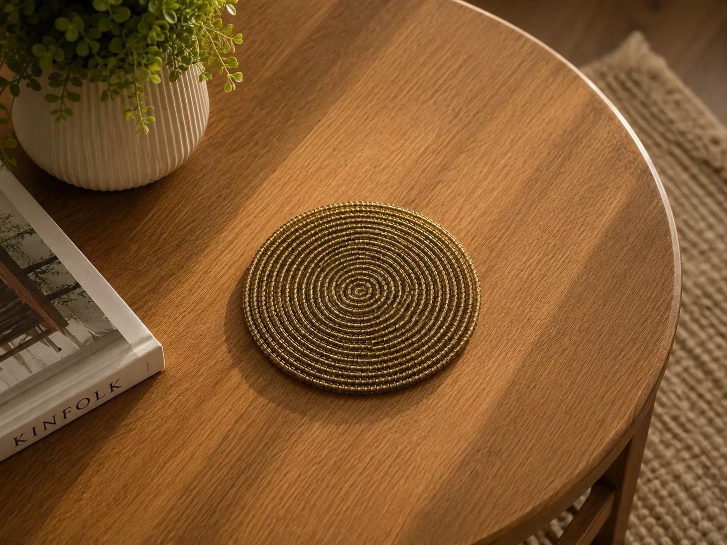 2-Piece Golden Beaded Round Table Coaster