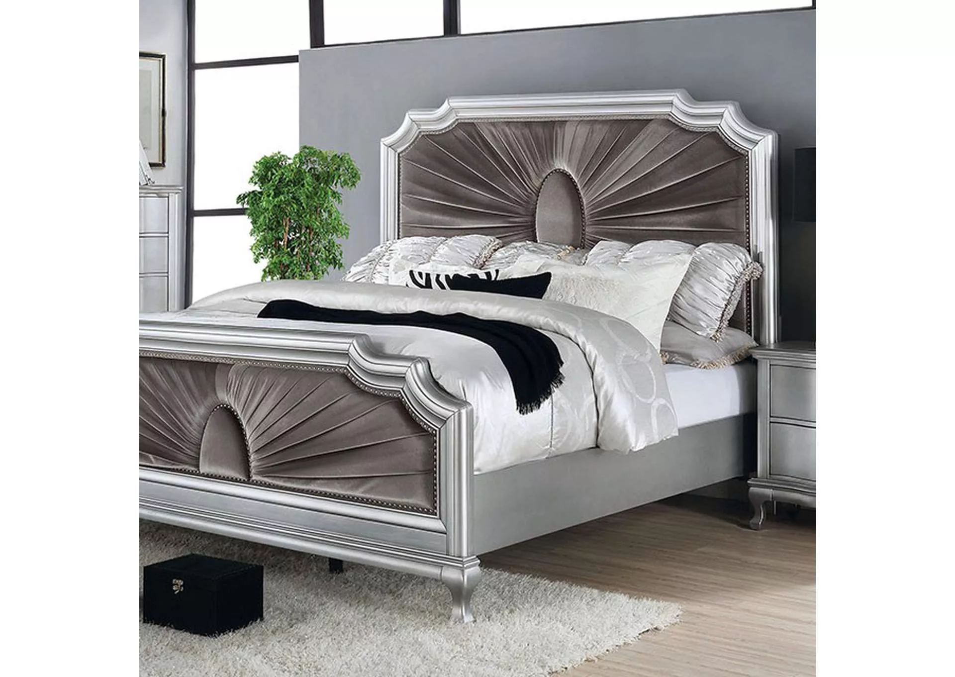 Aalok - E.King Bed