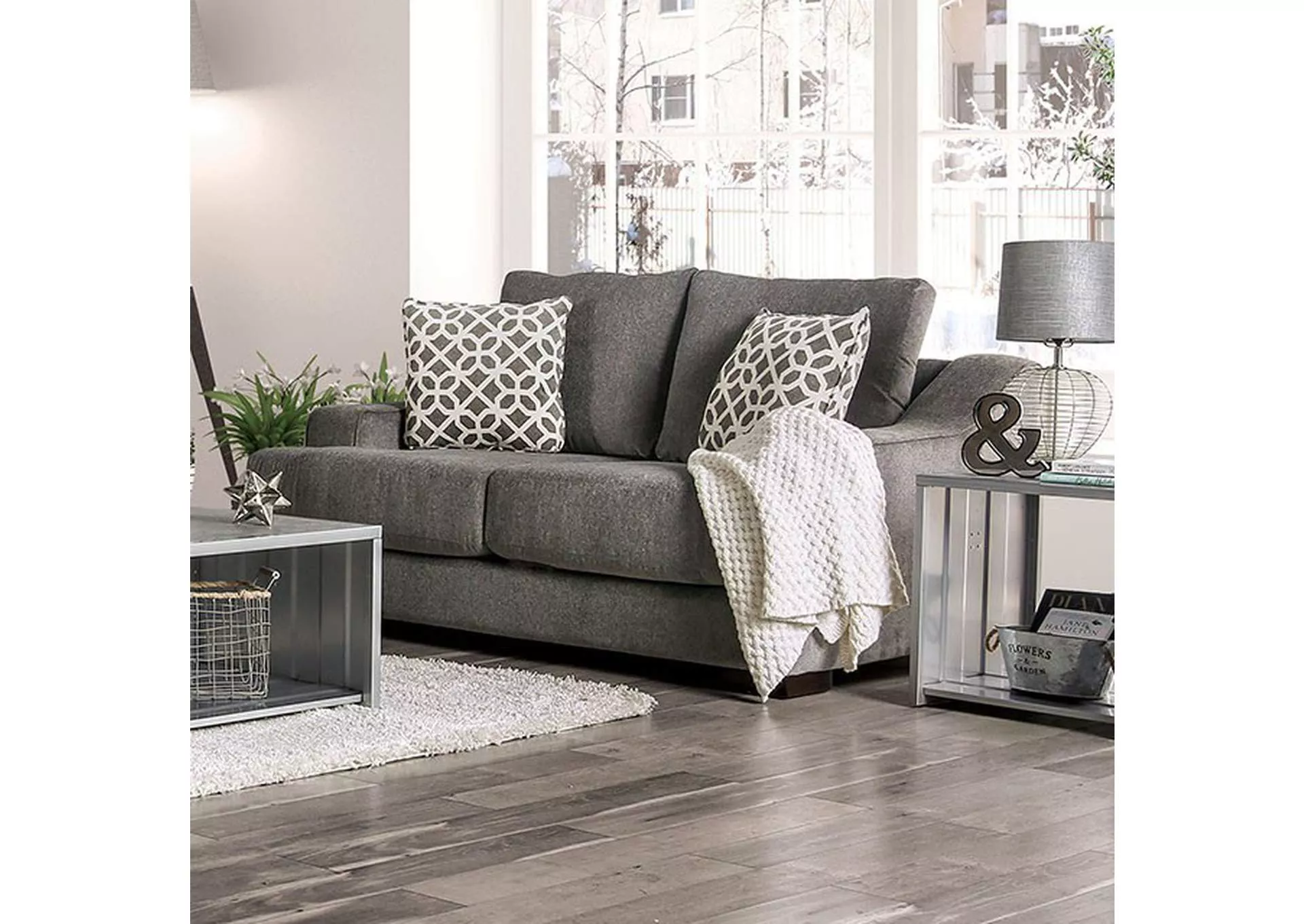 Adrian - Love Seat