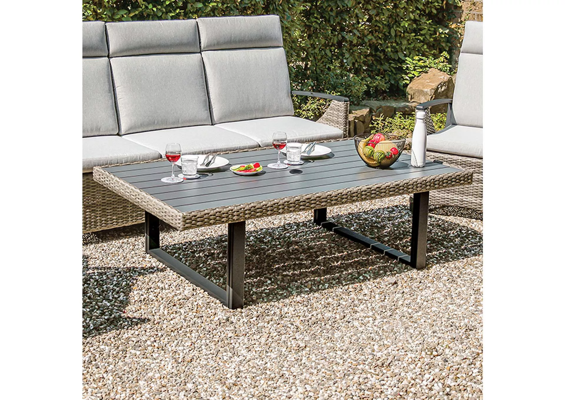 Antigua - Height-Adjustable Table
