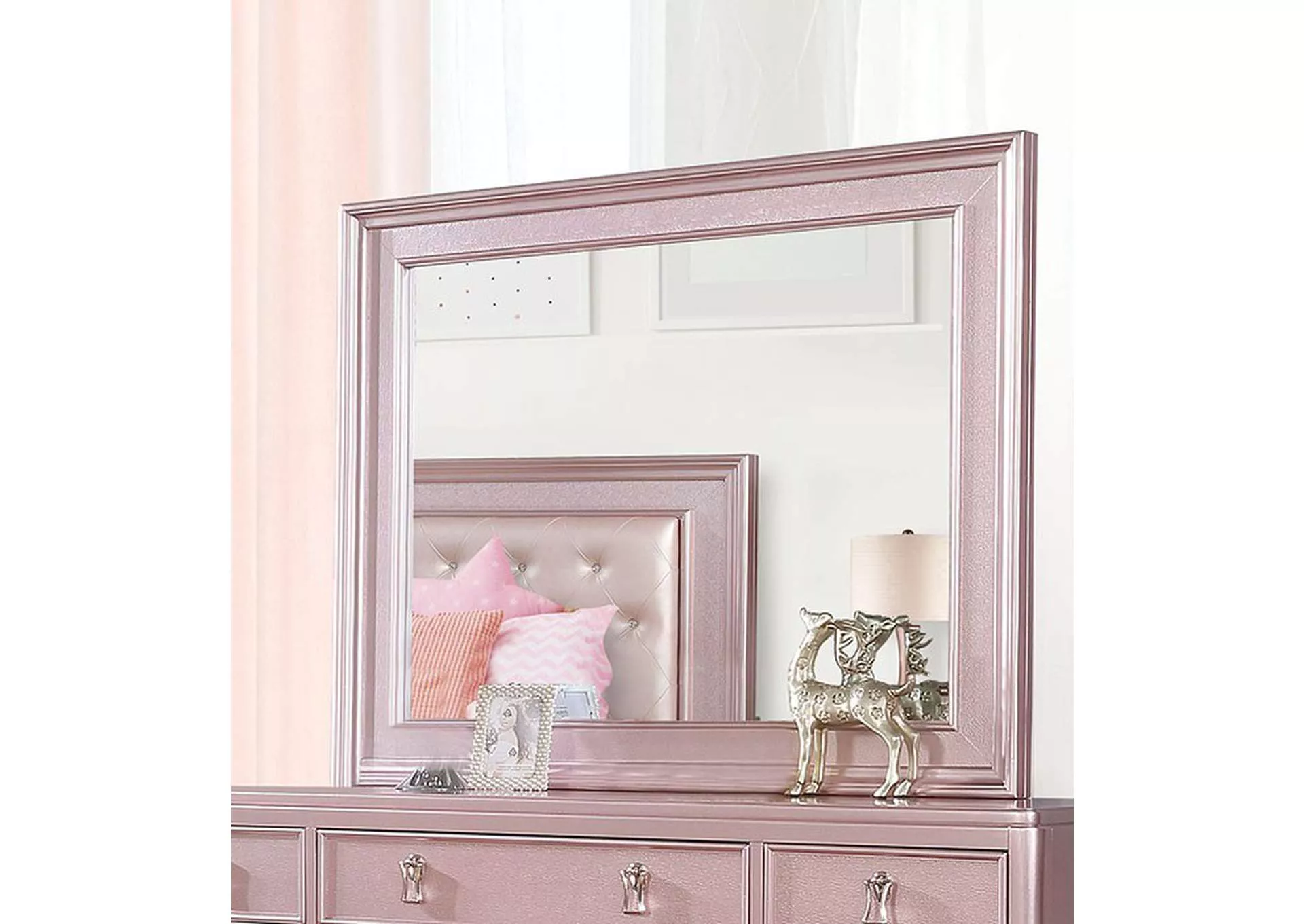 Avior Mirror