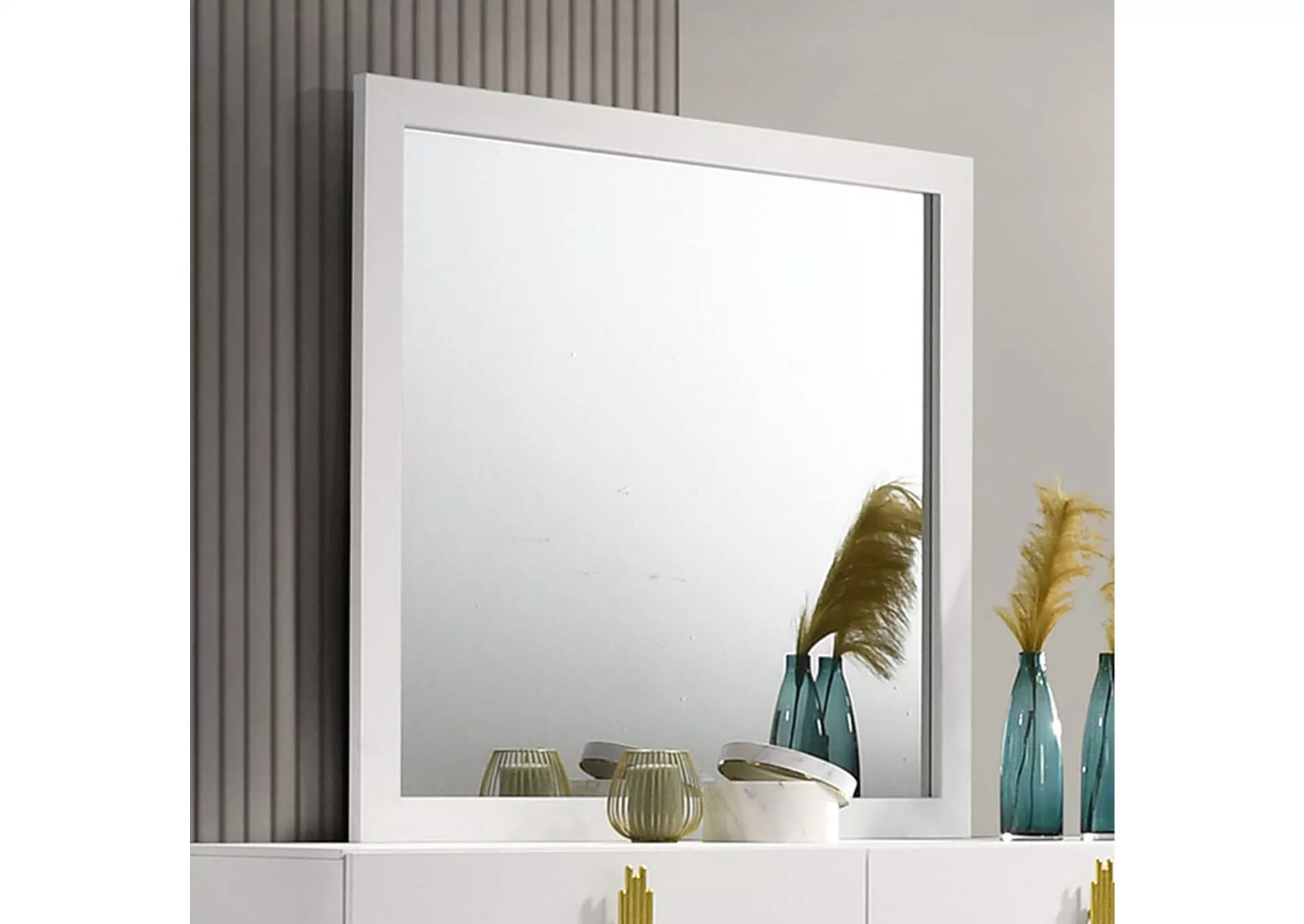 Basildon - Mirror