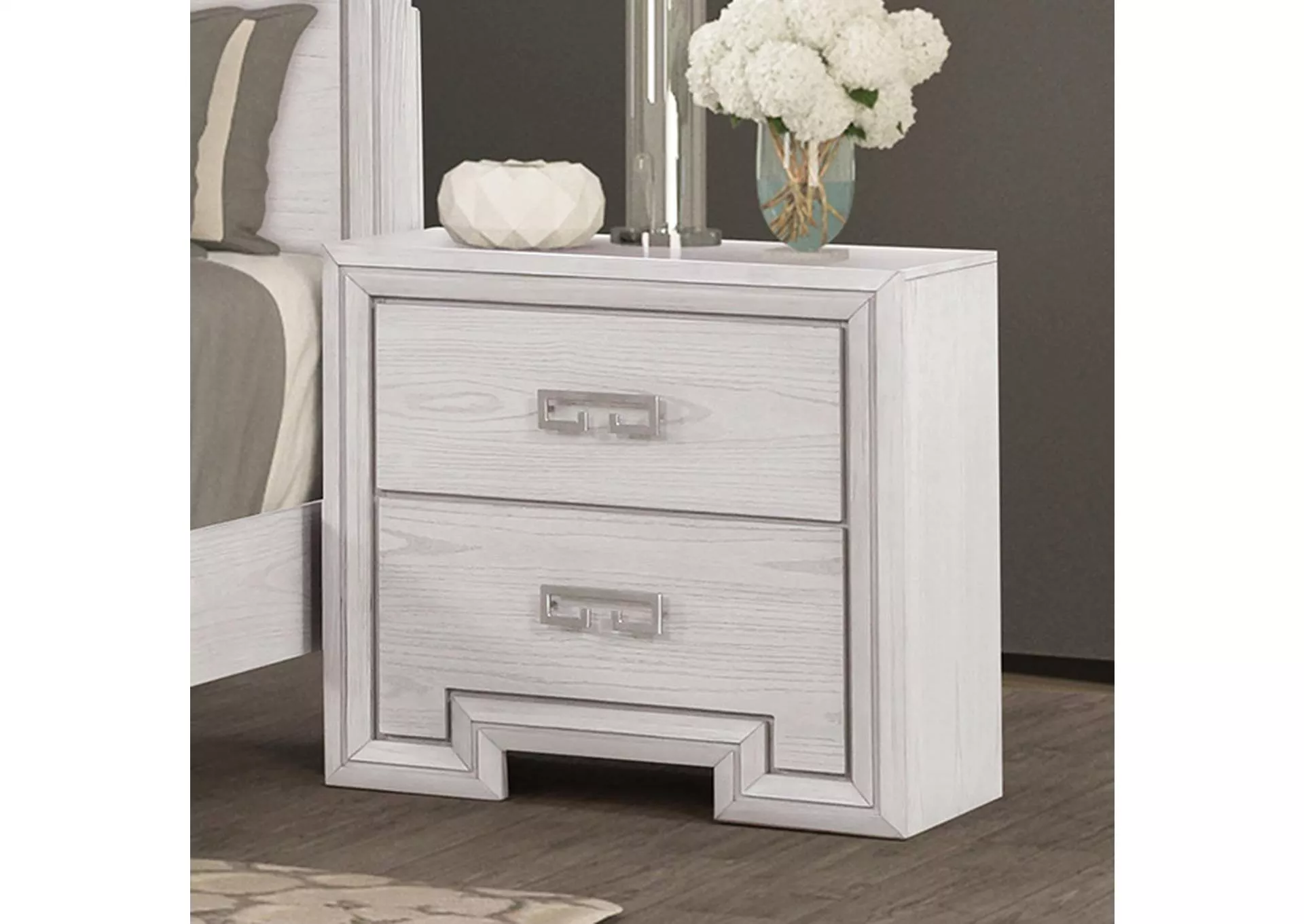 Basilone - Nightstand