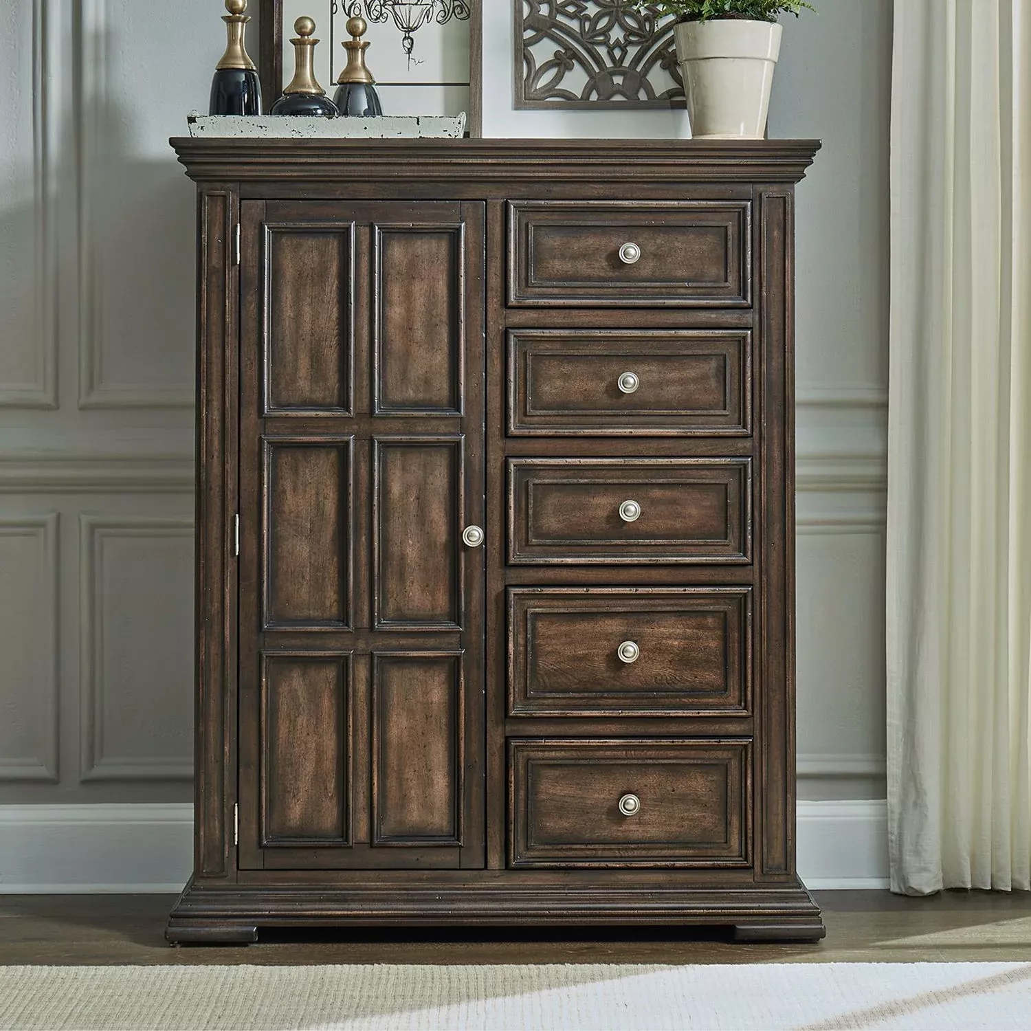 Big Valley - Door Chest