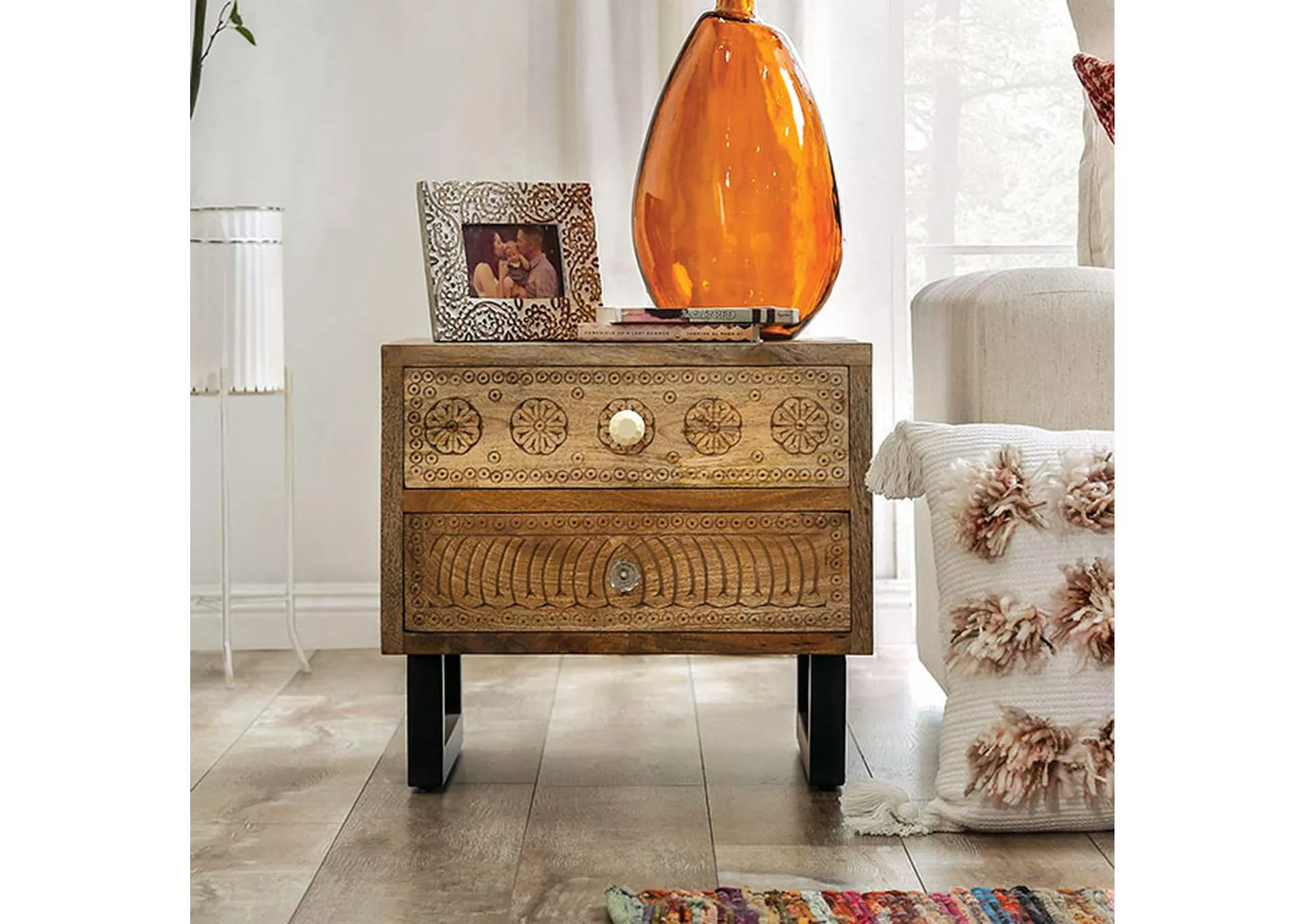 Blanchefleur Night Stand