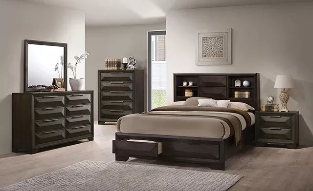 Caistor - 5 Pc Queen Bedroom Set