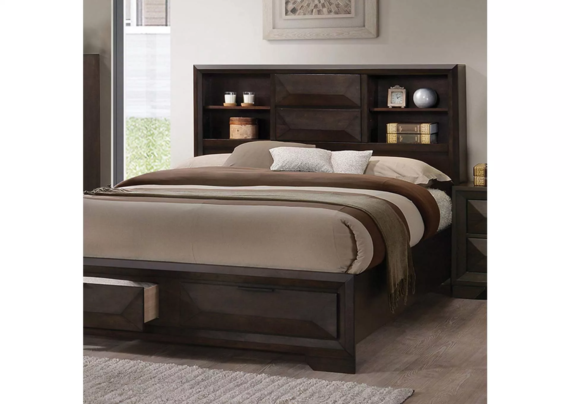 Caistor - E.King Bed