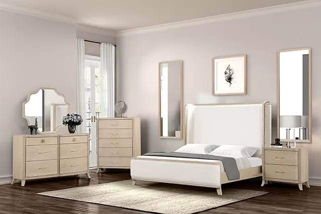 Candra - E.King Bed