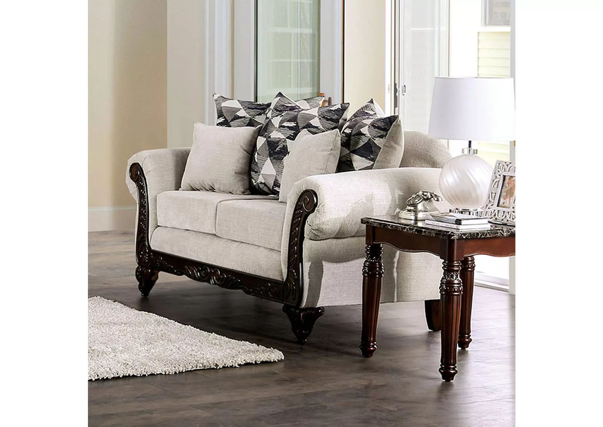 Cassani - Loveseat