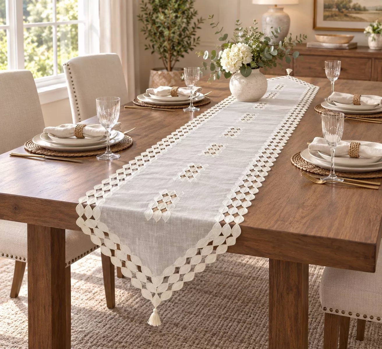 Classic Lace Soft Linen Table Runner