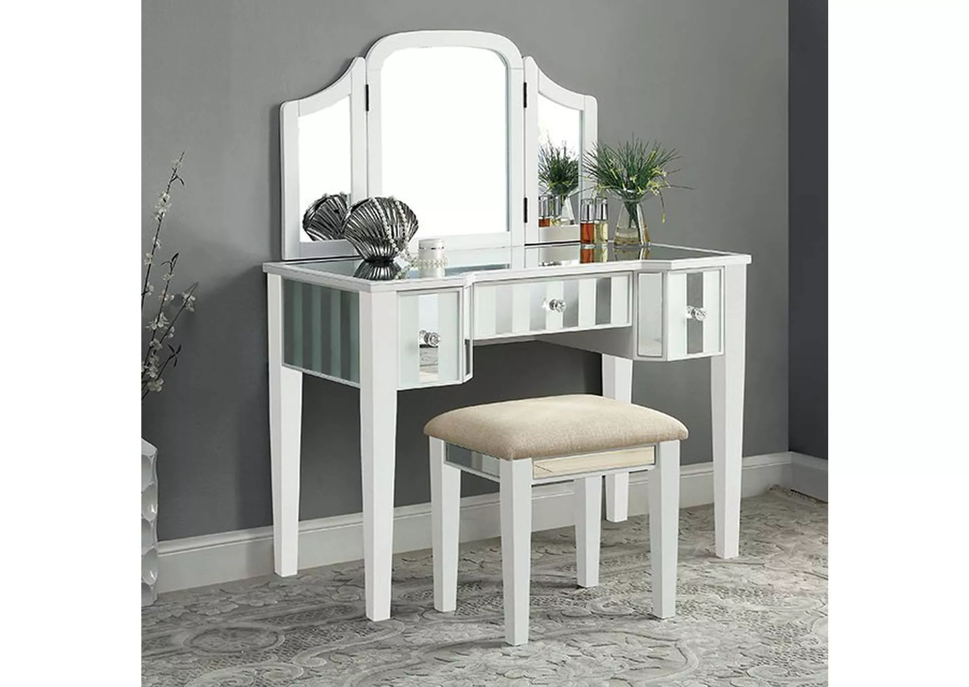 Cyndi Vanity w/ Stool
