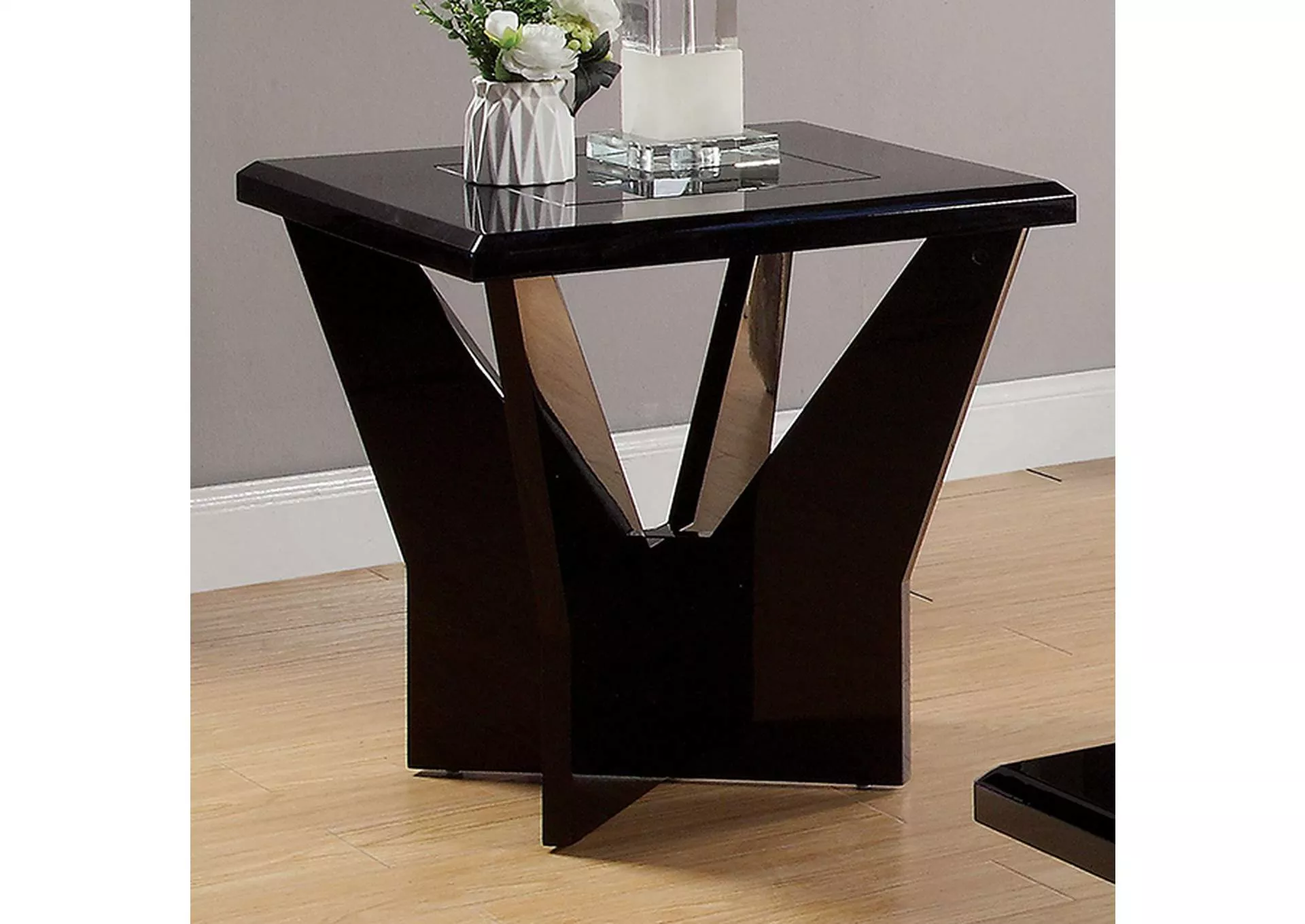 Dubendorf - End Table