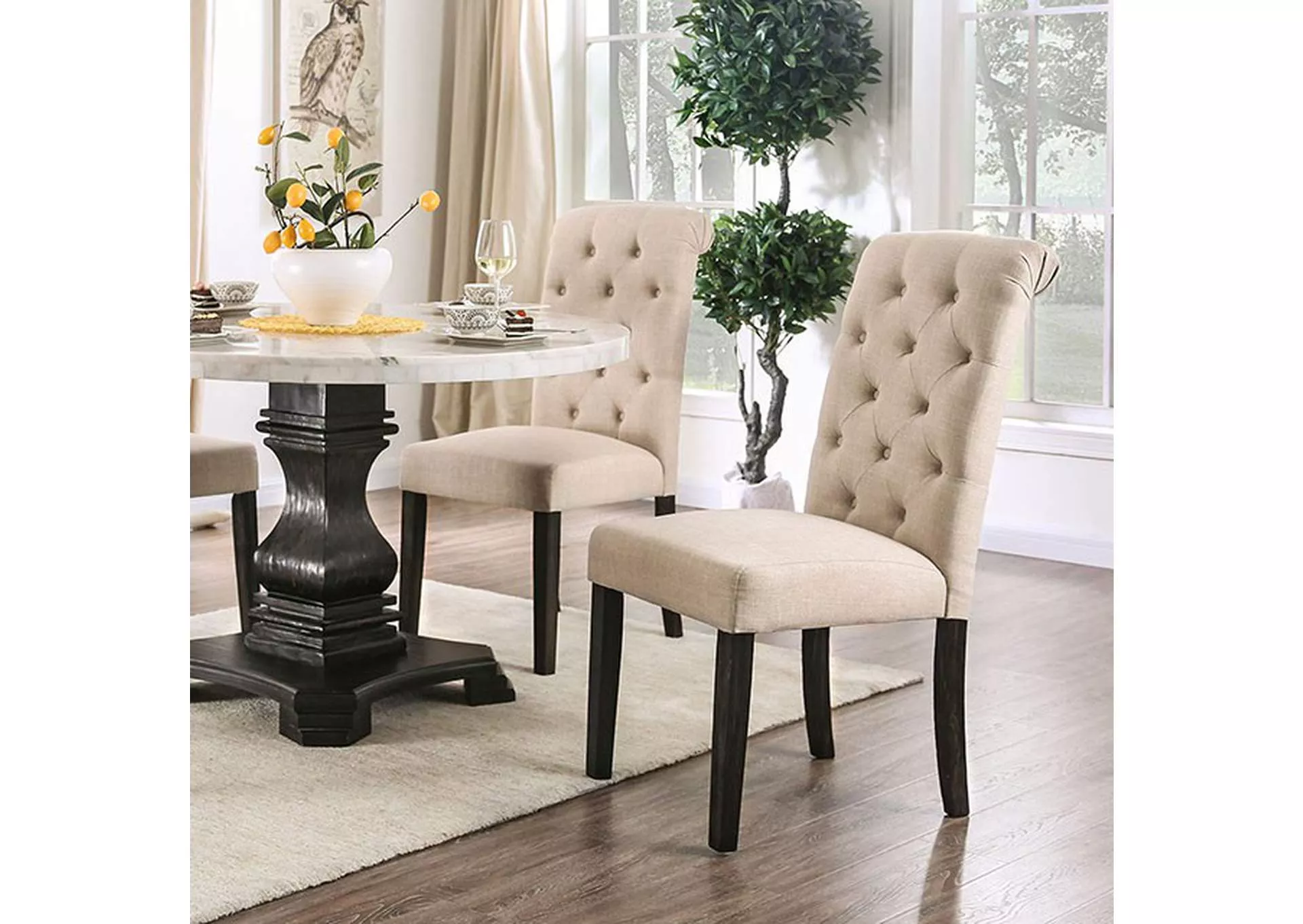 Elfredo - Round Table