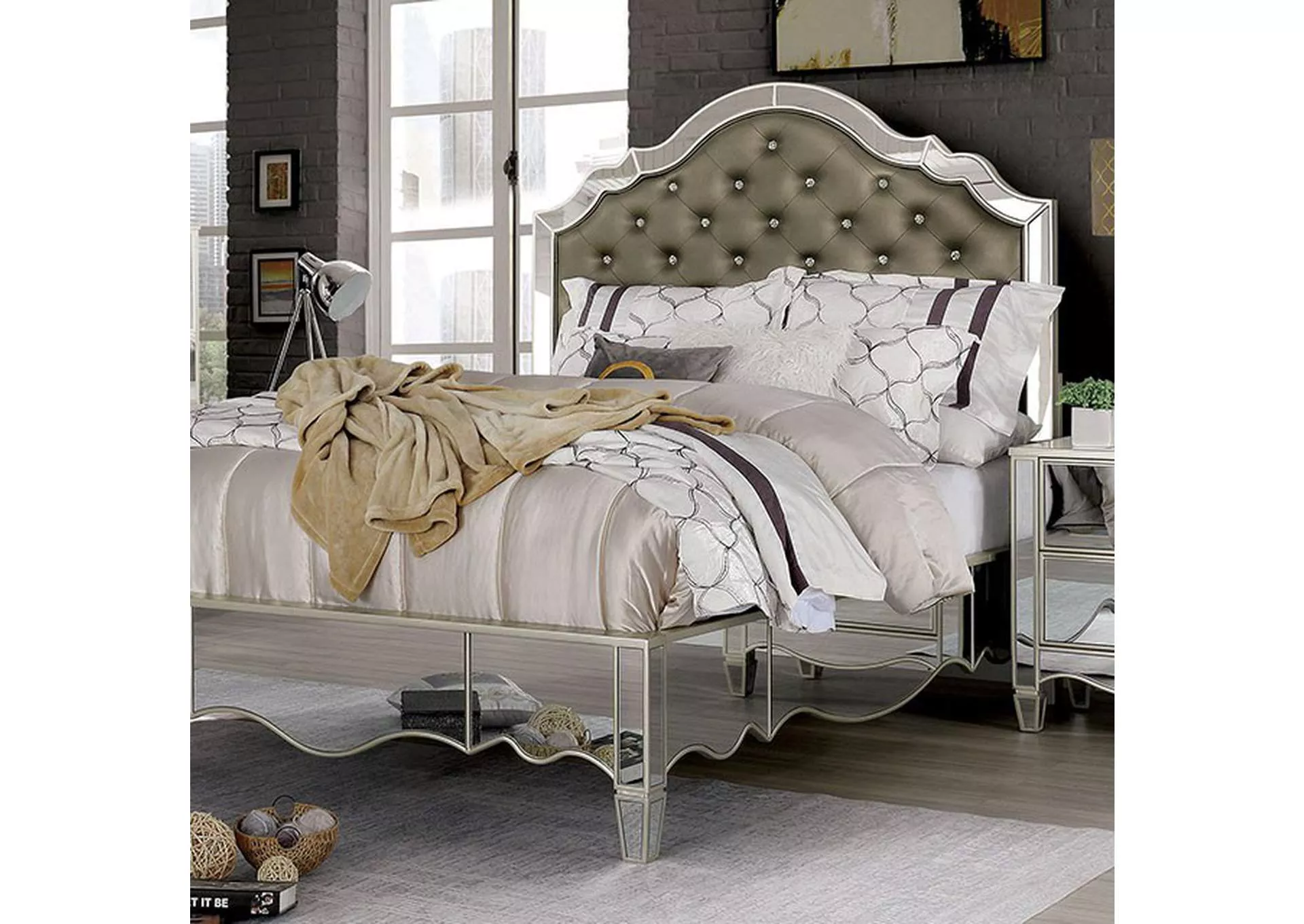 Eliora - Cal.King Bed