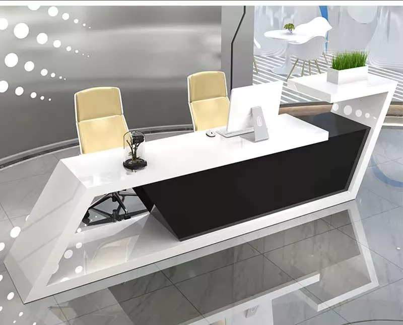 Exquisite Office Reception Desk