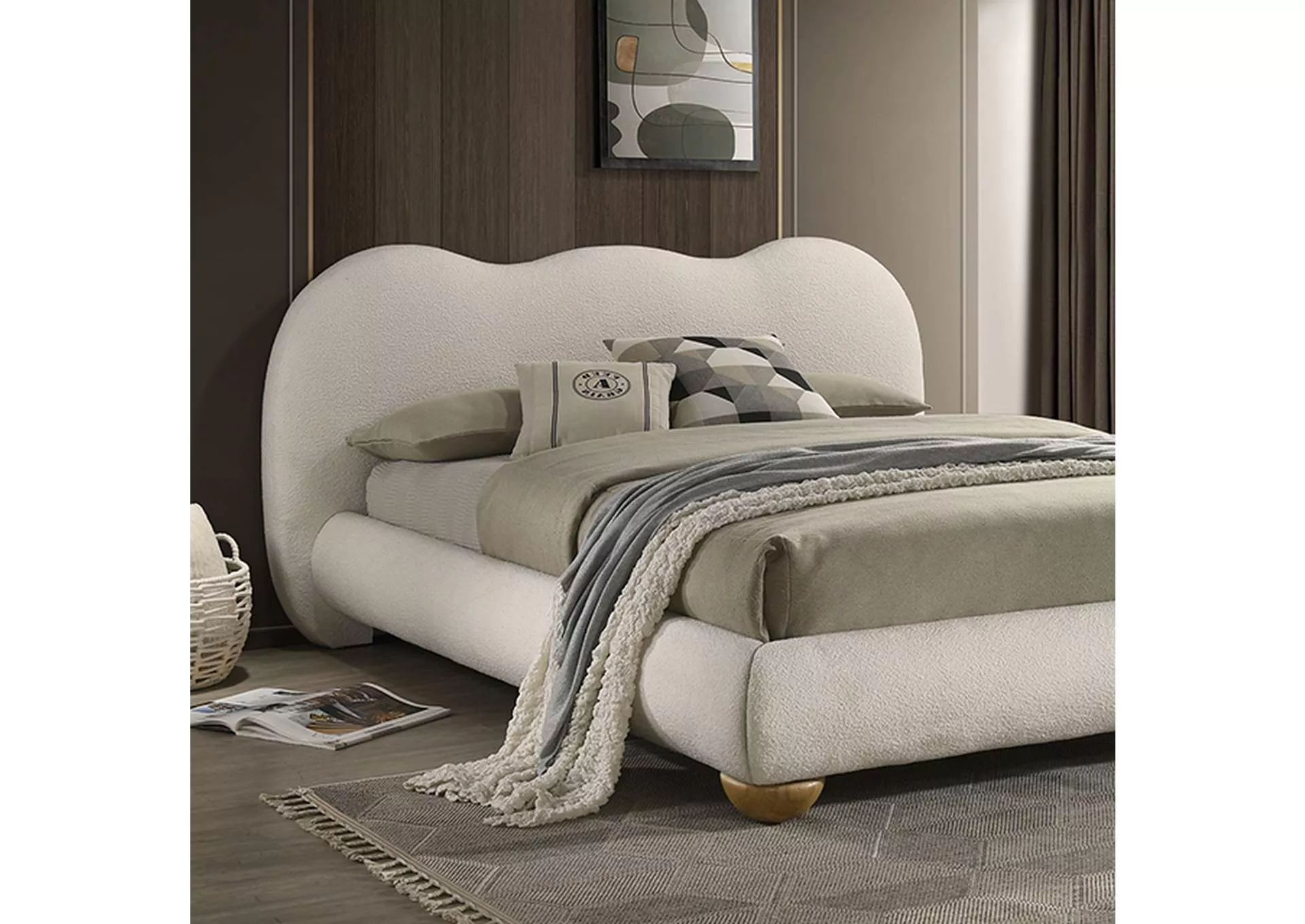 Finamore - E.King Bed