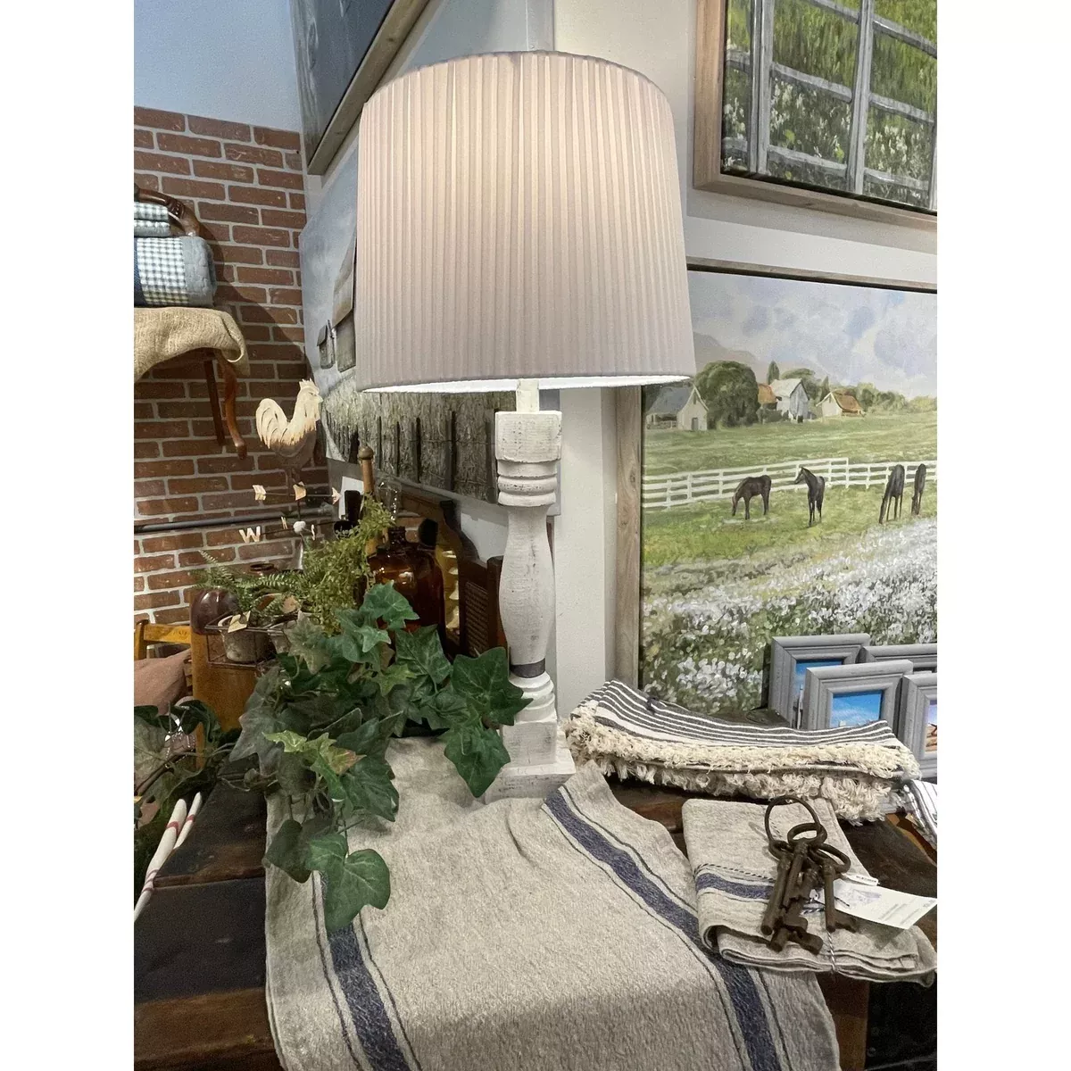 Gables White Table Lamp