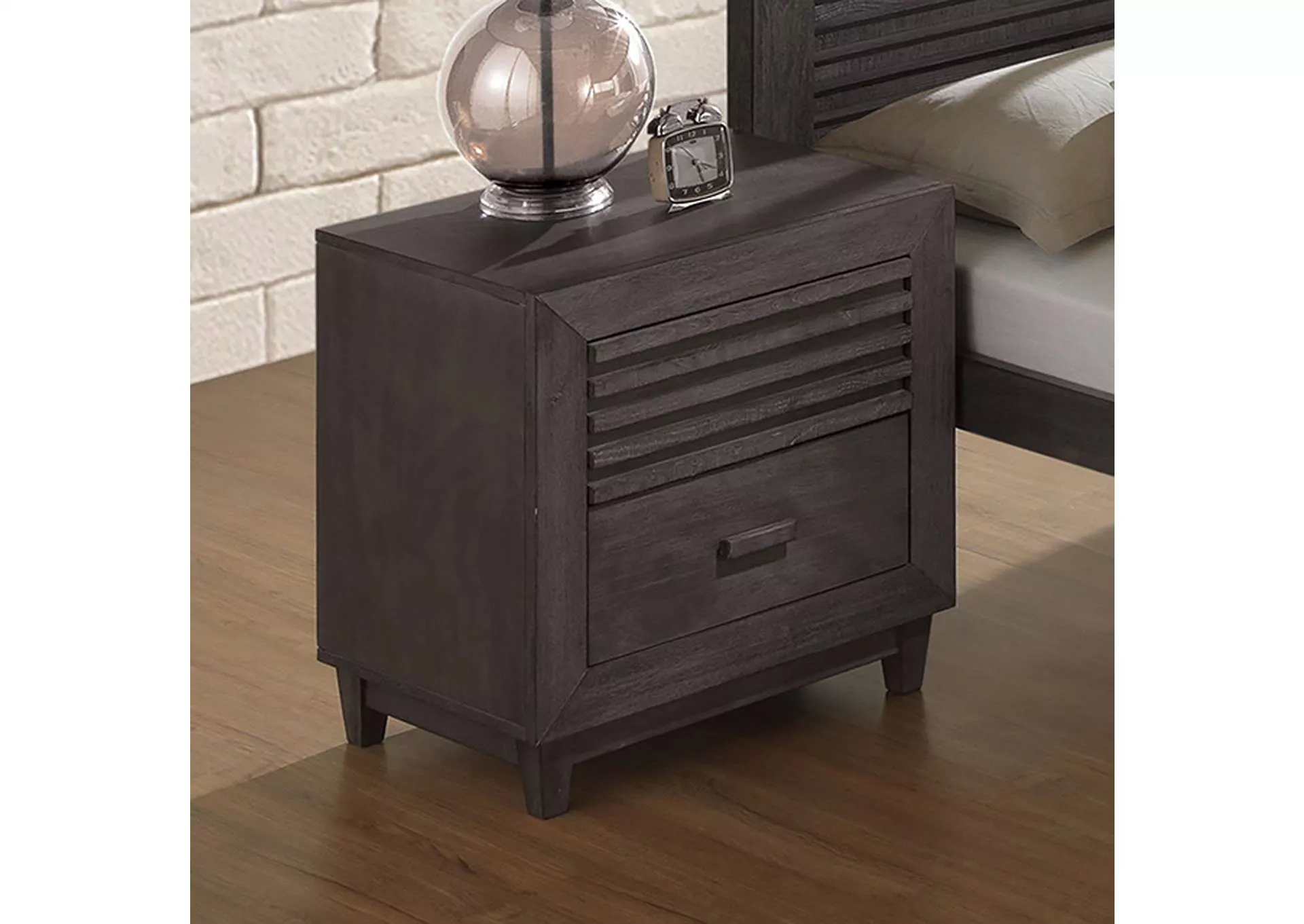 Griffin - Night Stand