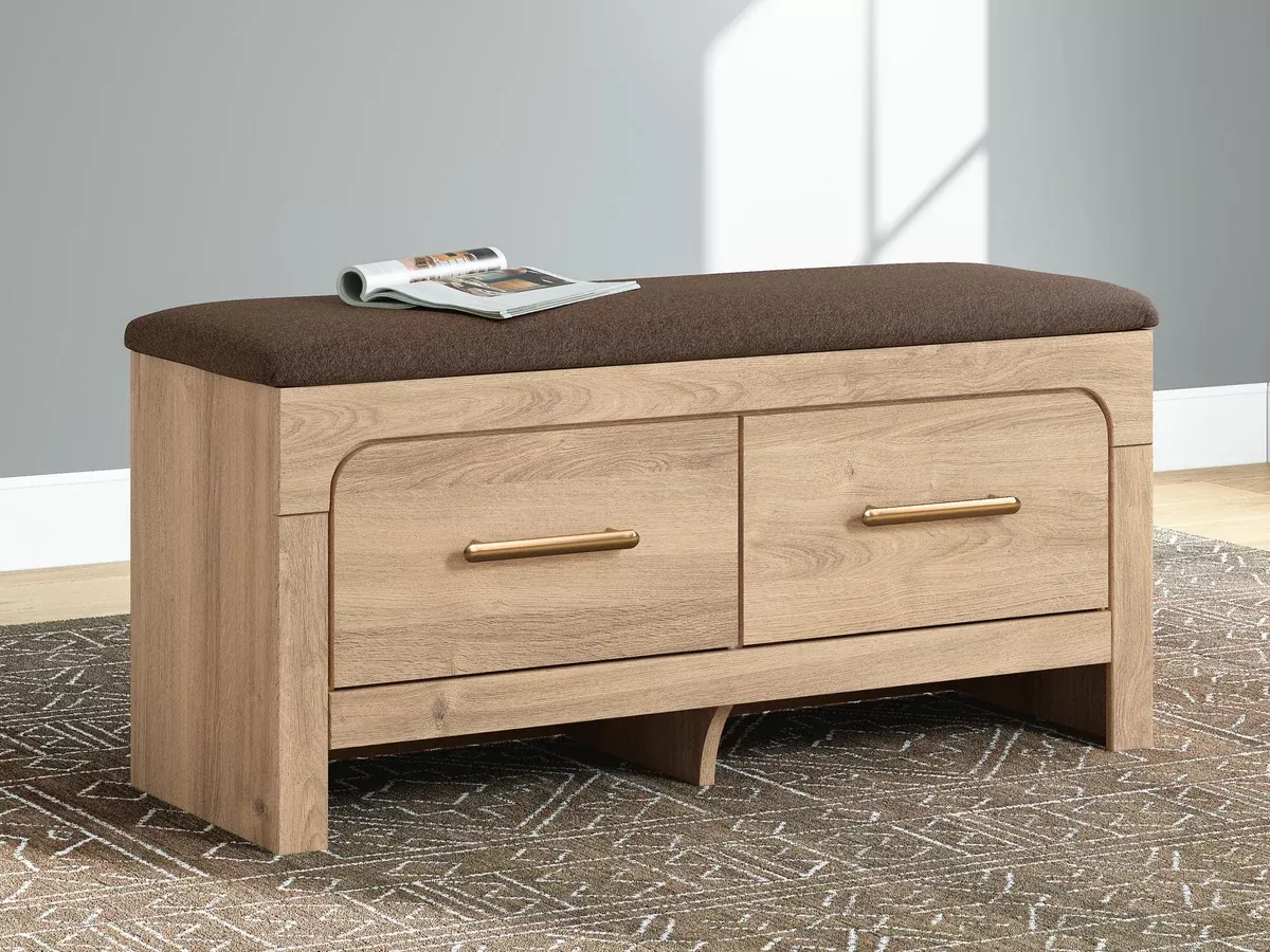 Kinlanni Bedroom UPH Storage Bench