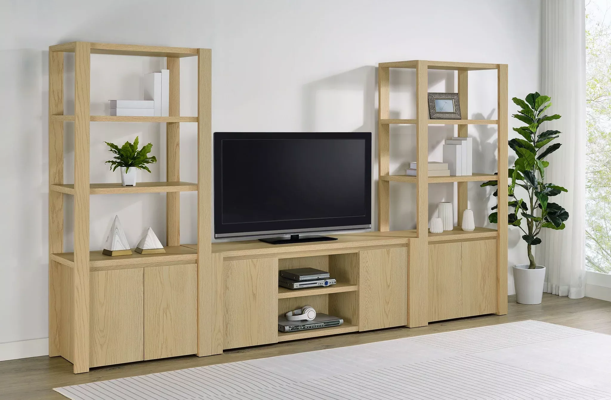 Laurelton Entertainment Center