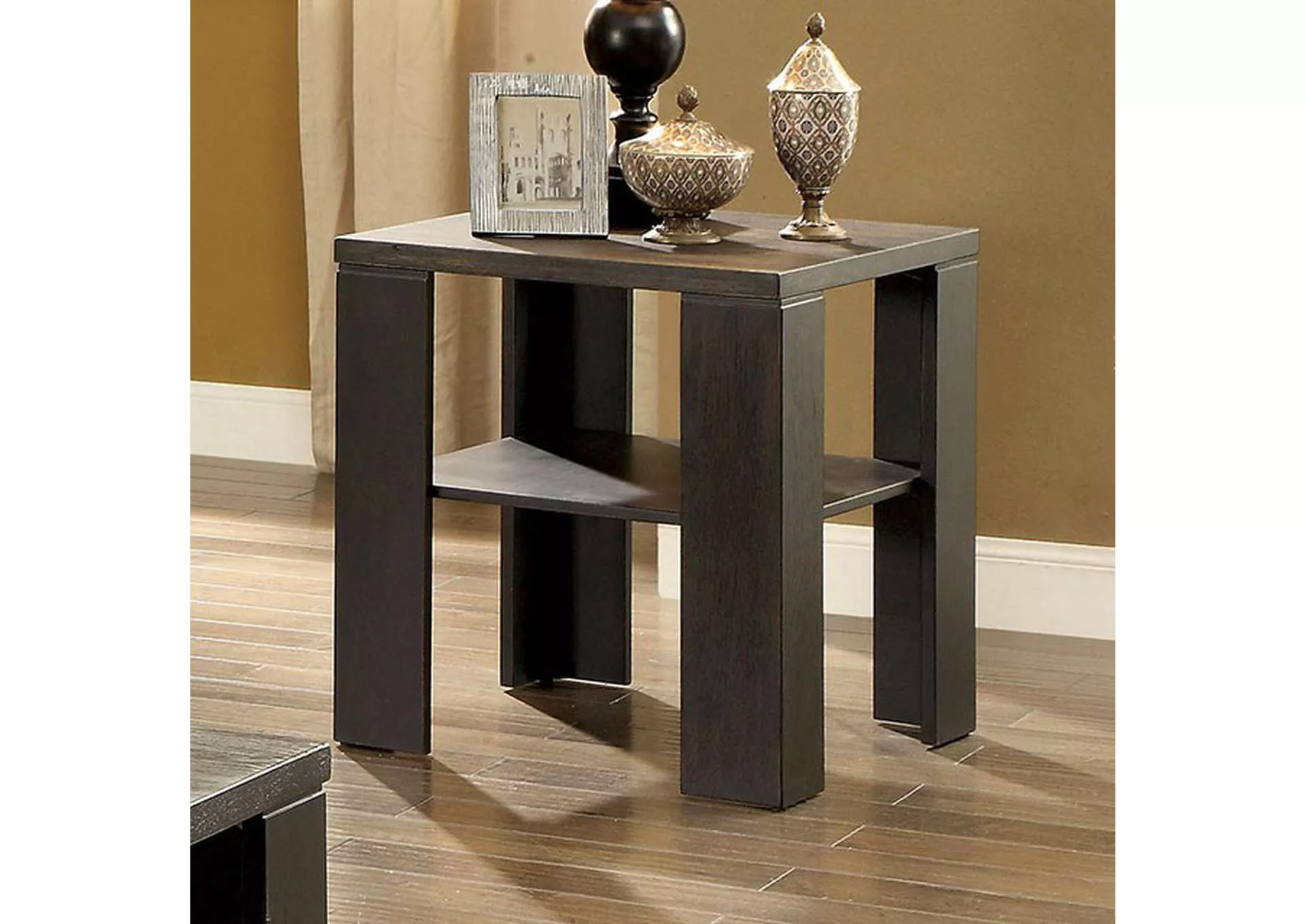 Leda End Table