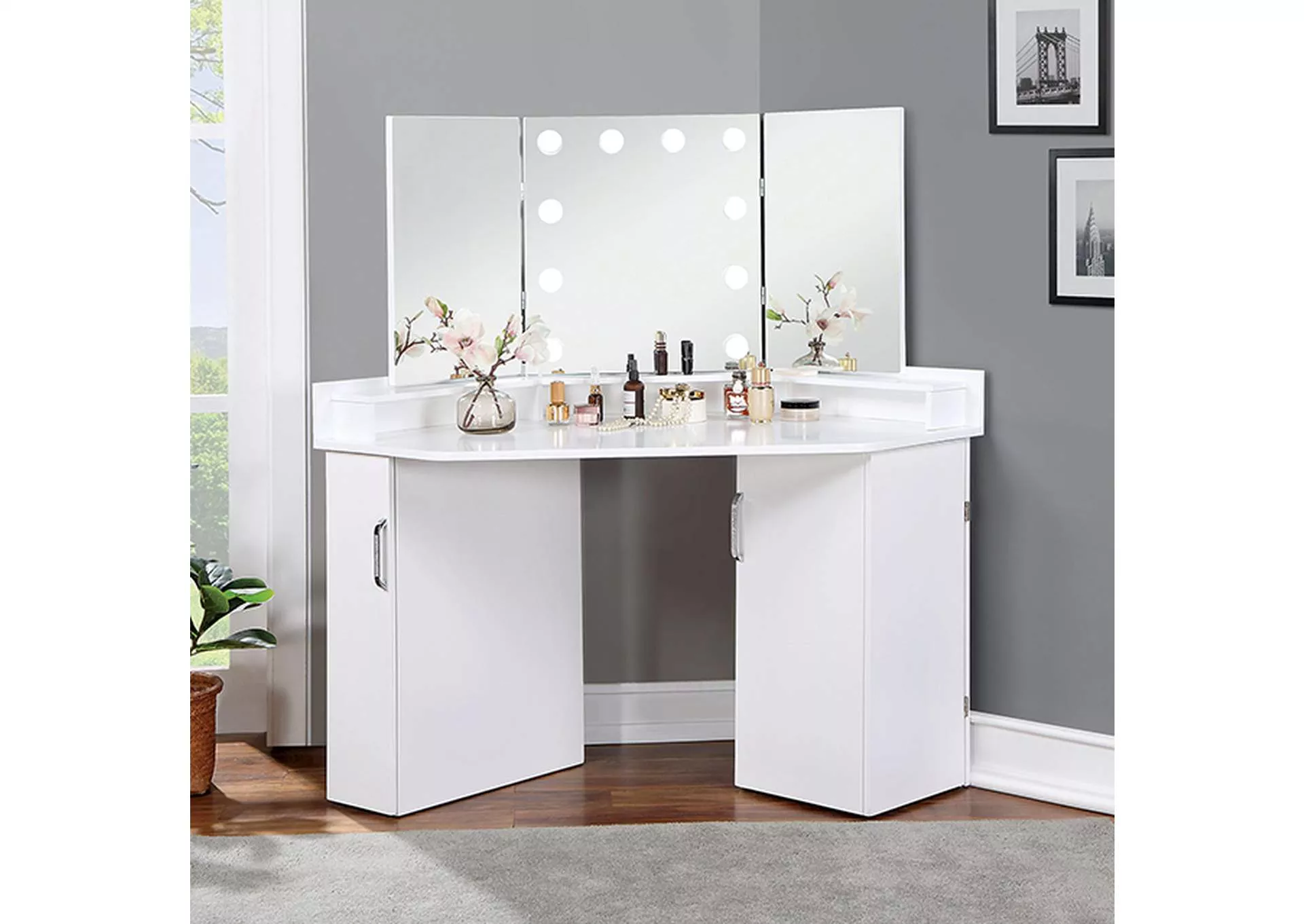 Lorybelle Vanity