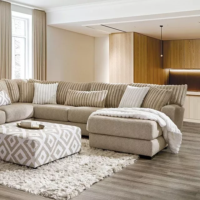 Loughton - Sectional