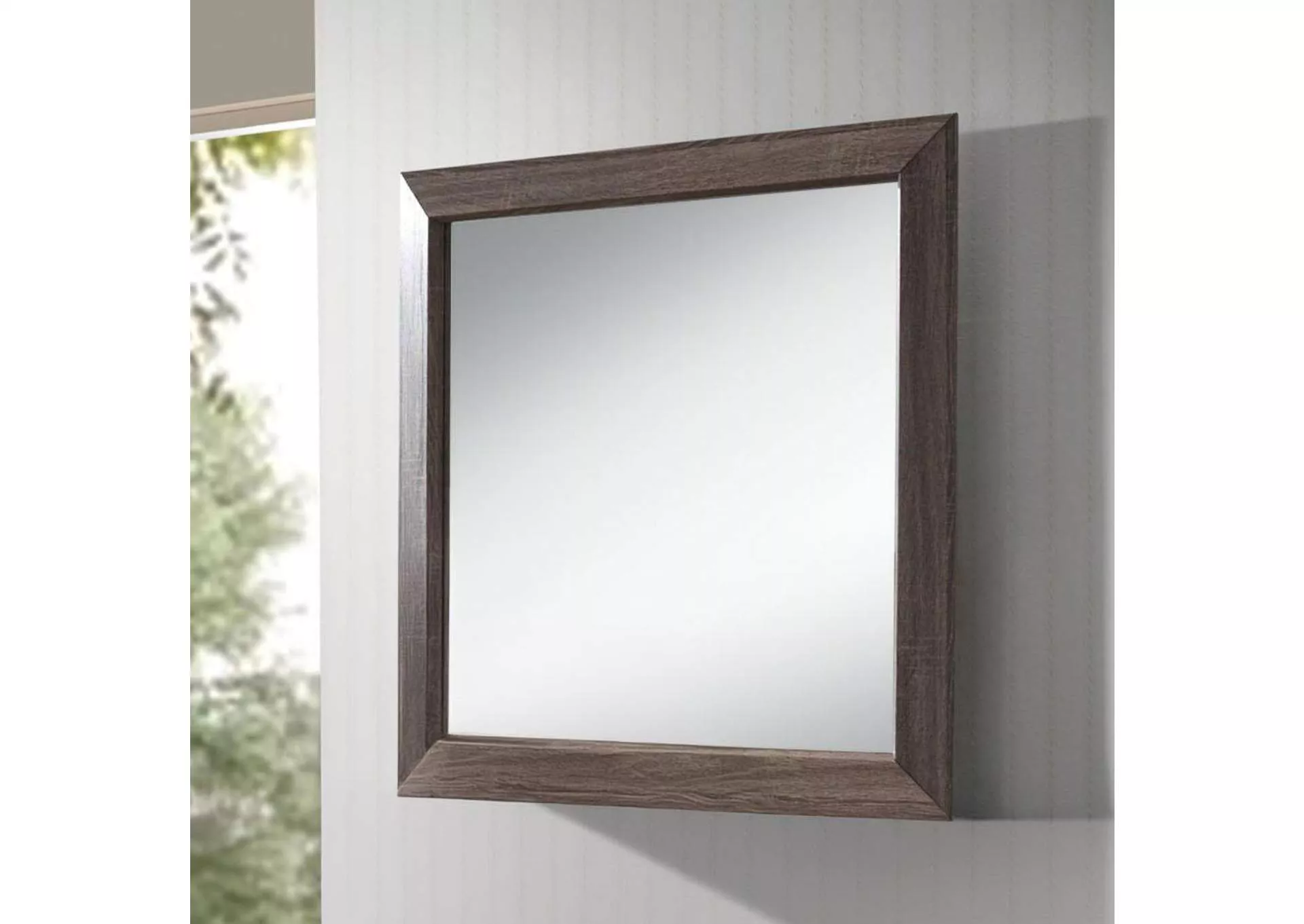 Lyndon Mirror