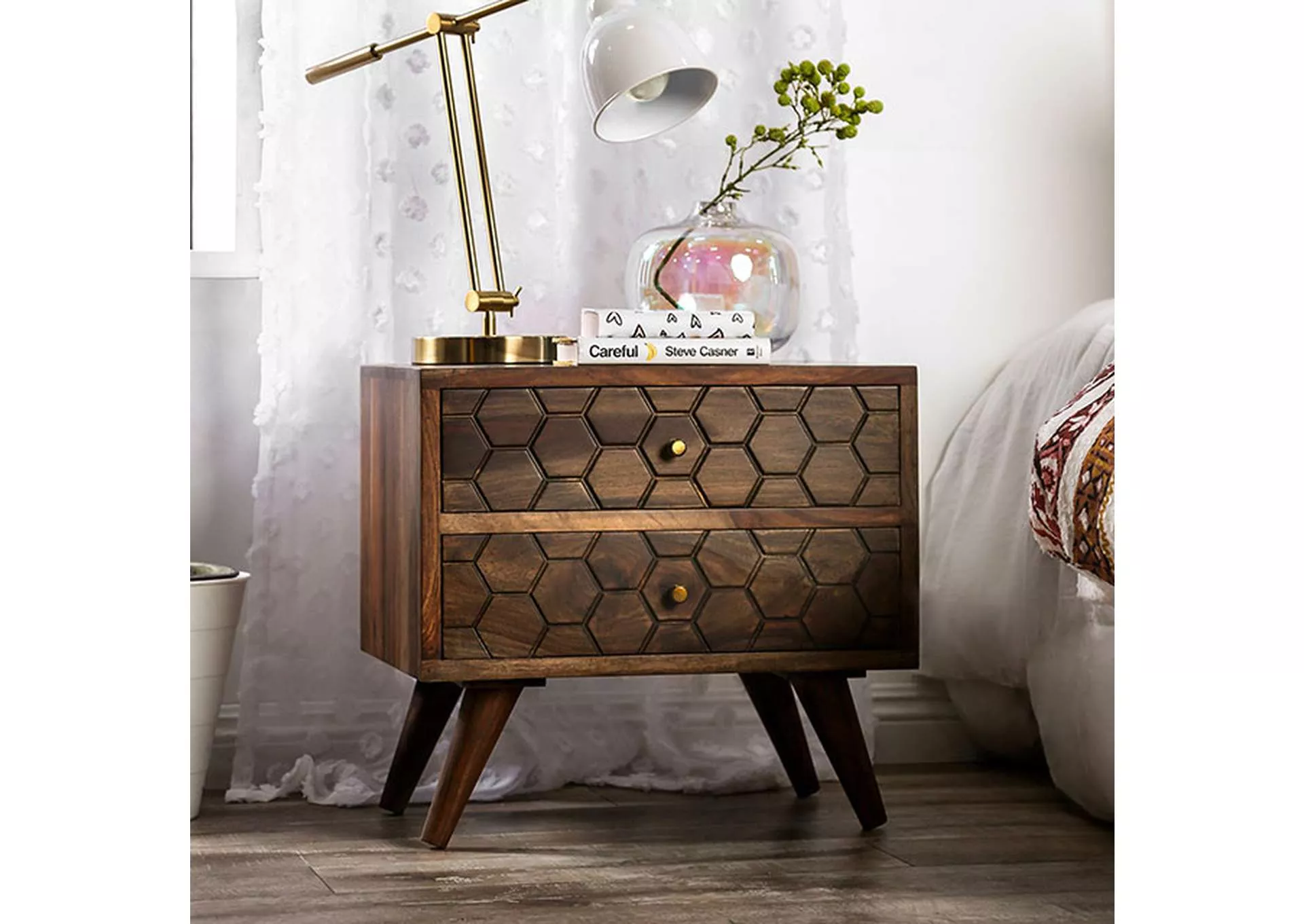 Madelief Side Table