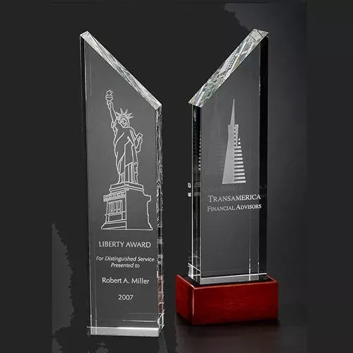 Manhattan Award by Orrefors