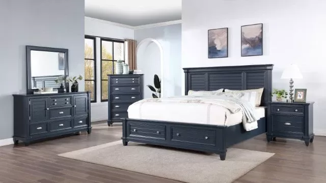 Manzanillo - 4 Pc Queen Bedroom Set