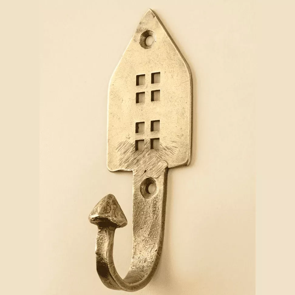 Mi Casa Iron Hook