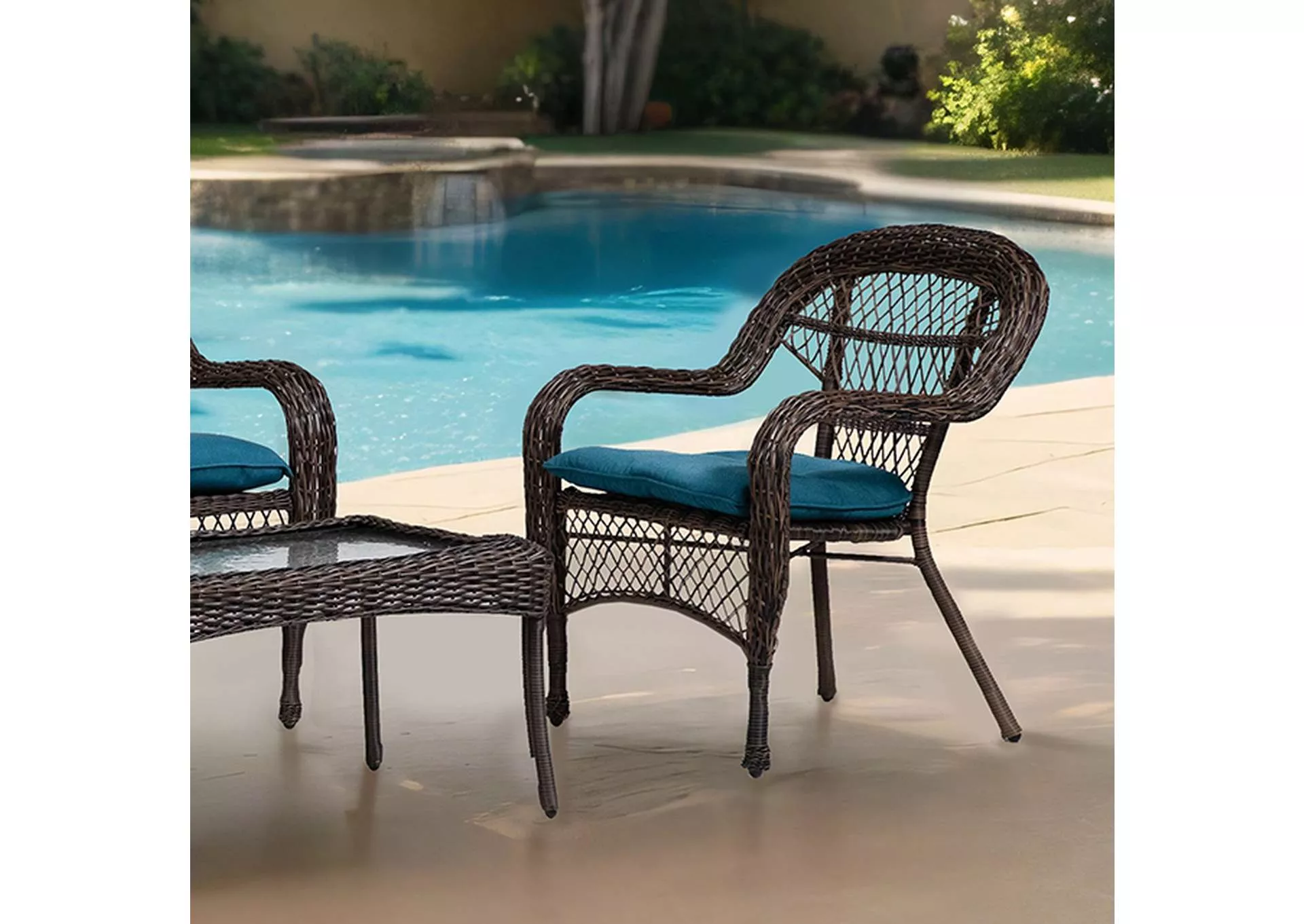 Oliveri - 4 Pc. Outdoor Set