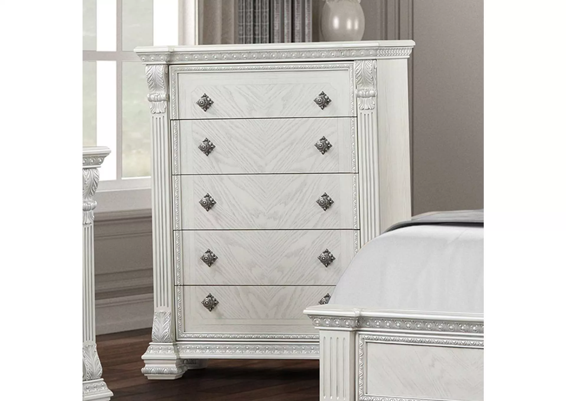 Promenade - Chest