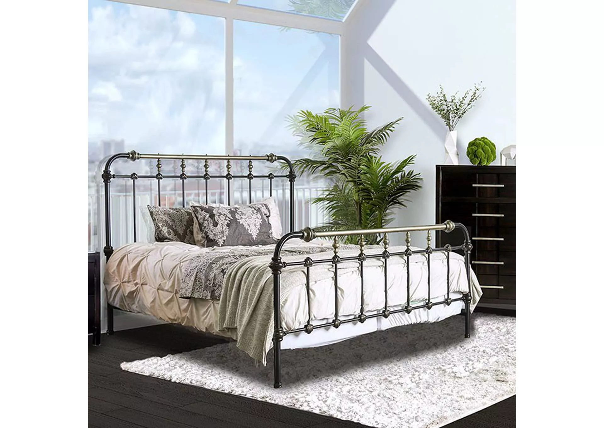 Riana Full Bed