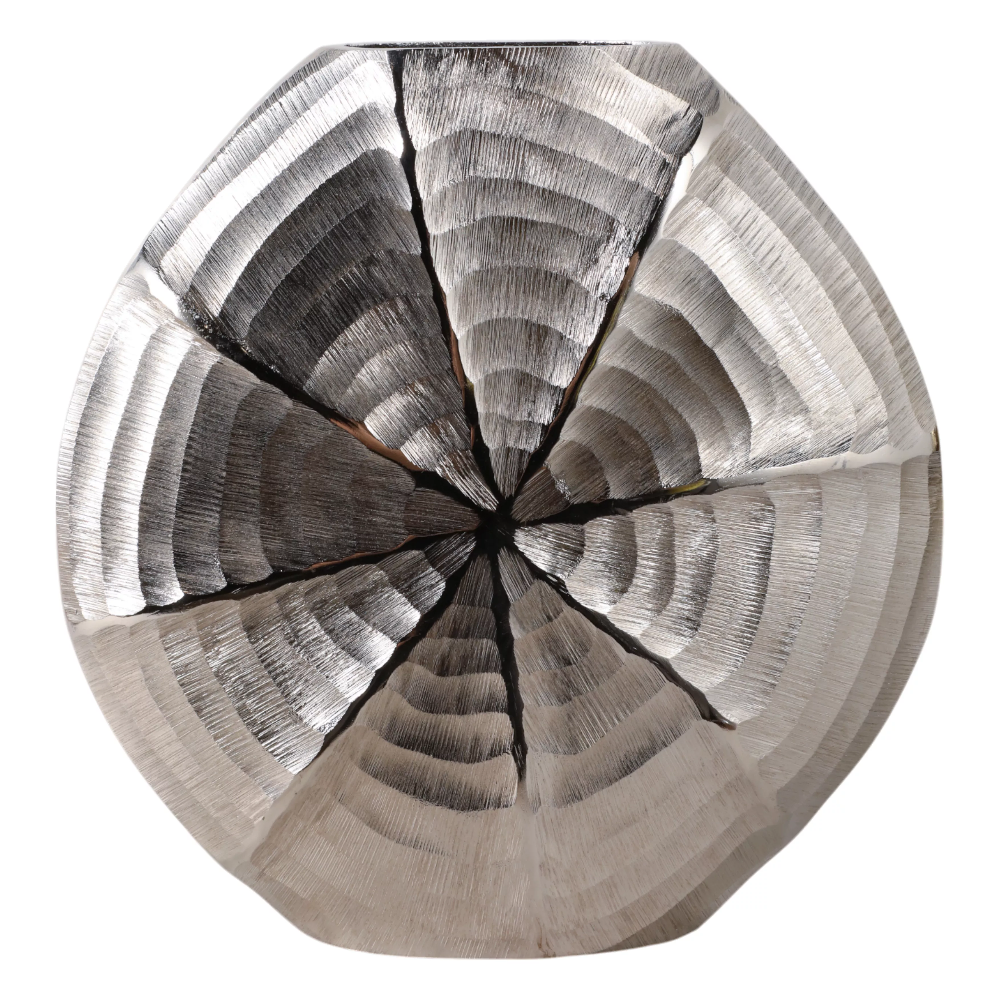 Shell Pattern Metal Vase