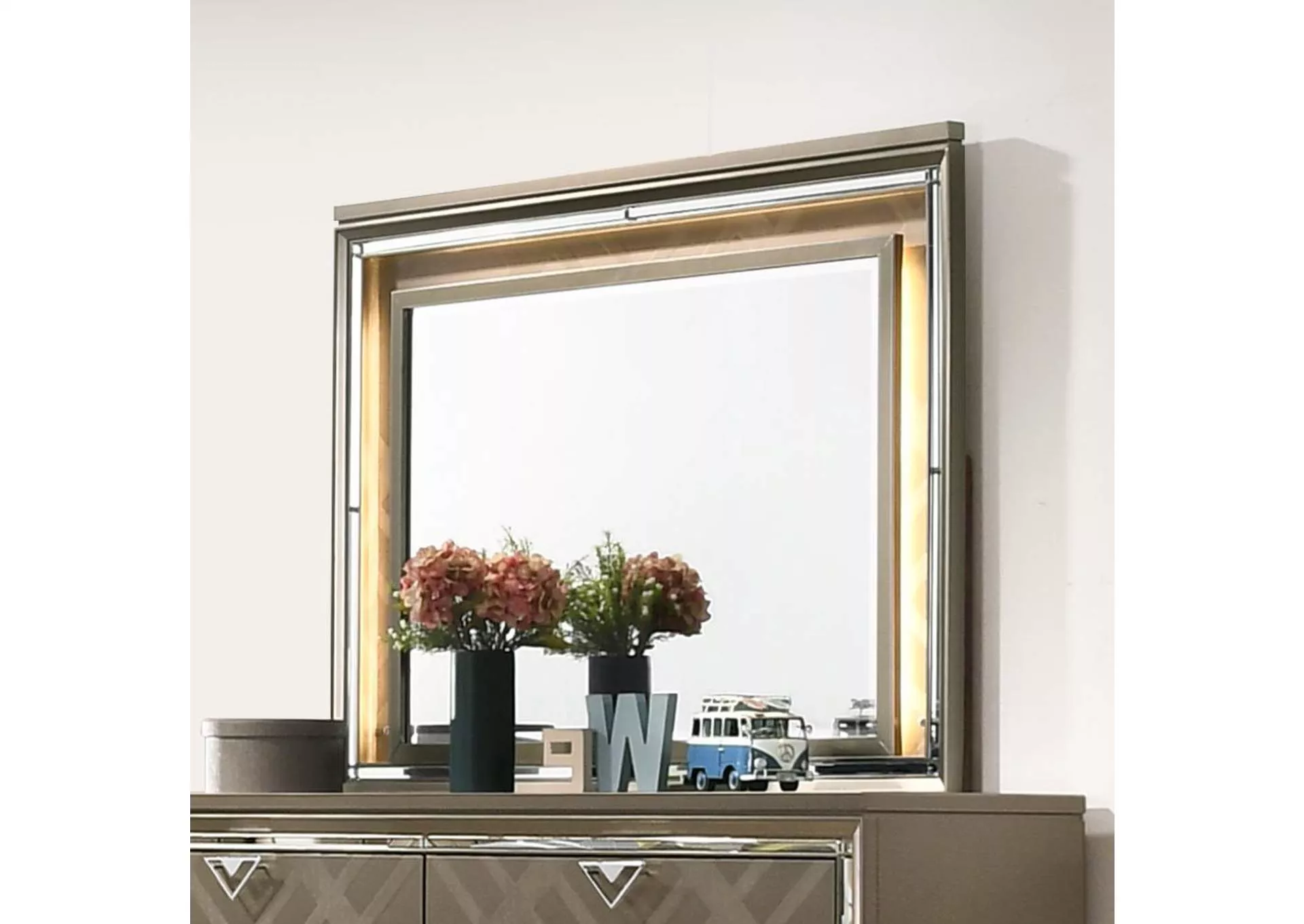 Skylar Mirror with Led