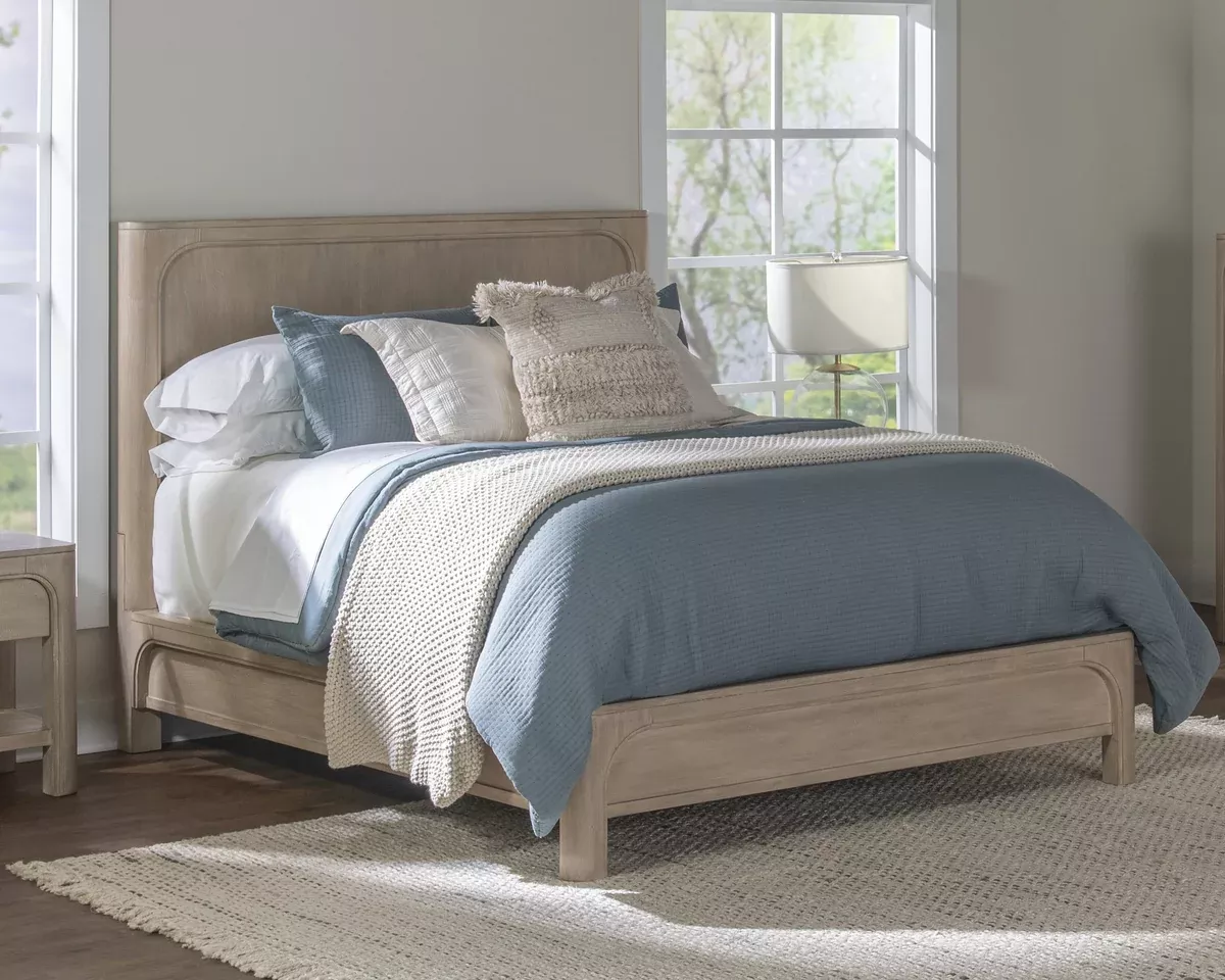 Solano 56-inch Eastern King Panel Bed Weathered Mango