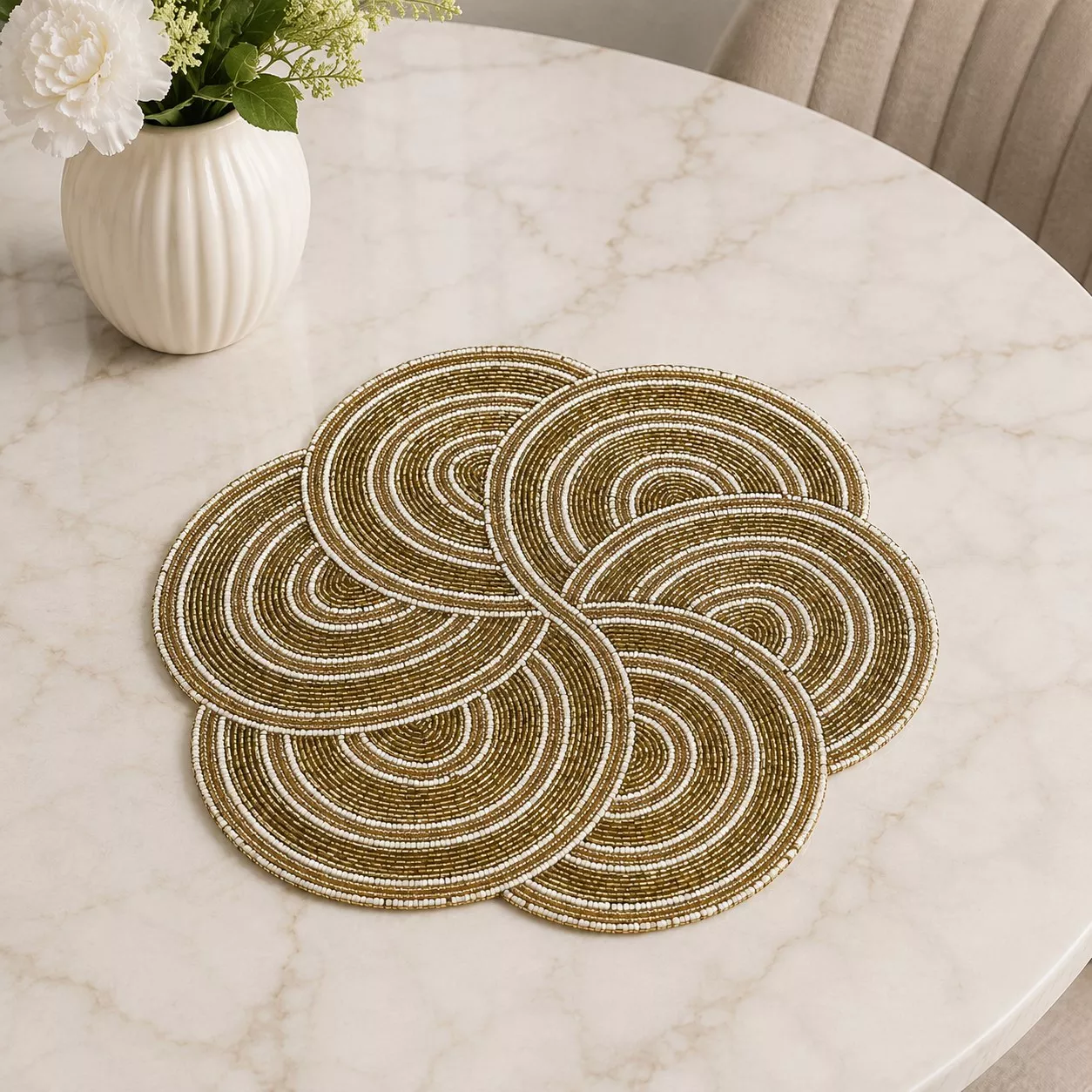 Unique Design Beaded Sequin Placemat Charger
